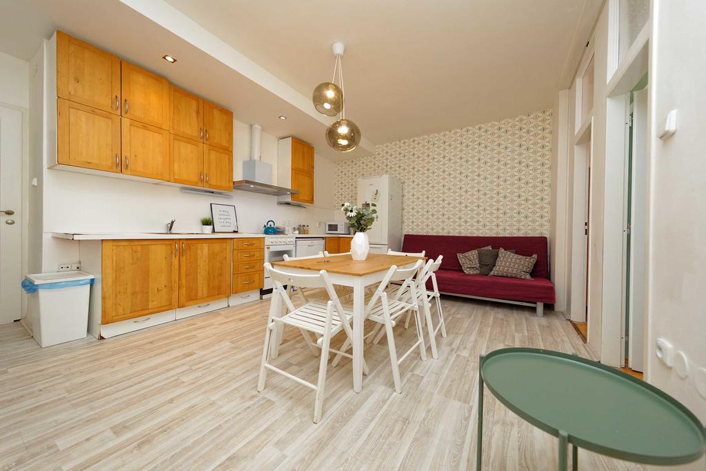Apartments Ve Smeckach 27 Πράγα Εξωτερικό φωτογραφία