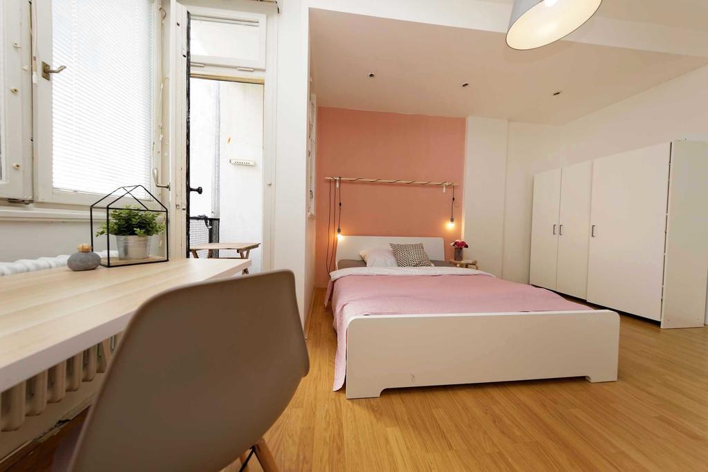 Apartments Ve Smeckach 27 Πράγα Εξωτερικό φωτογραφία
